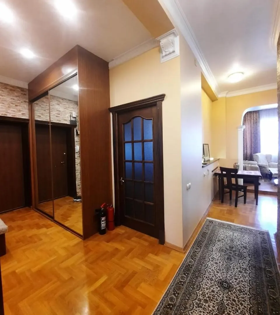 Baku Nizami Street Landmark アパート